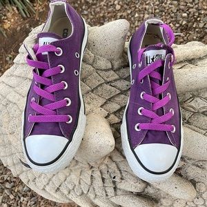 Purple Converse Women’s 6